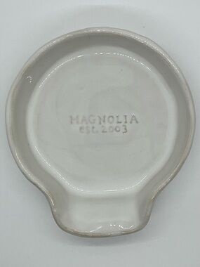 🥄 Magnolia Glazed Stoneware Spoon Rest